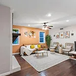 Cozy Buckhead Suite - Great Area, Free Easy Parking, Near Shops And Restaurants