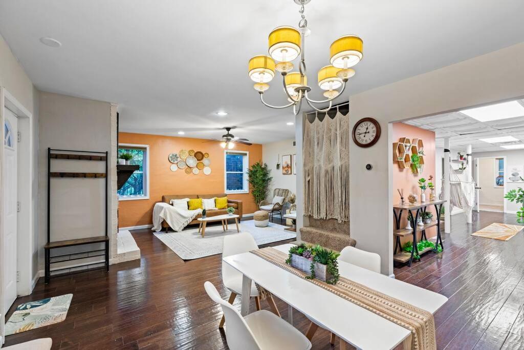Cozy Buckhead - Great Area, Free Easy Parking, Near Shops And Restaurants
